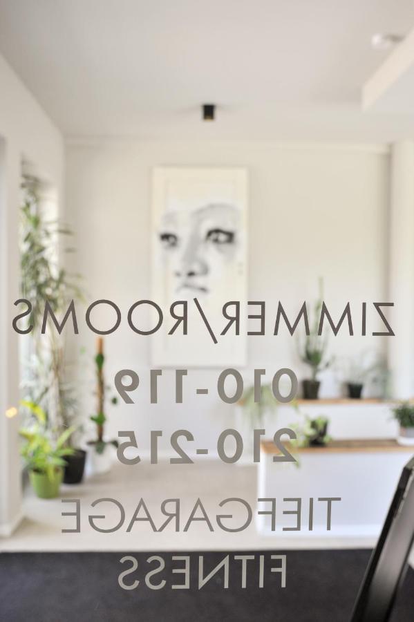 Green Spirit Hotel Регенсбург Экстерьер фото