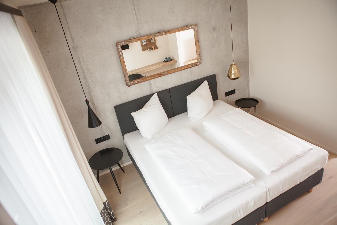 Green Spirit Hotel Регенсбург Экстерьер фото